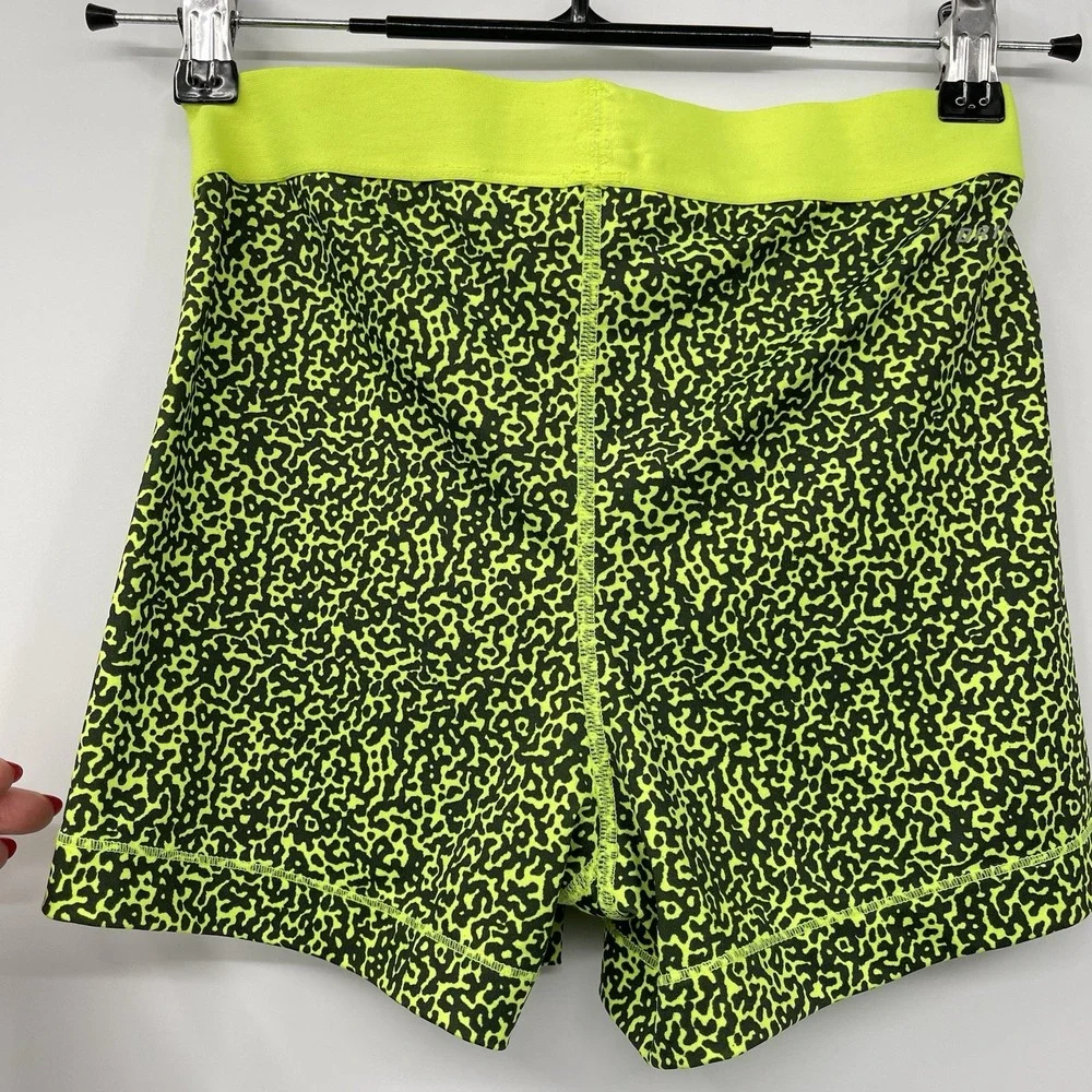 Nike M Pro Shorts Womens Neon Yellow Black‎ Leopard Print Dri-FIT Athletic 3 in
